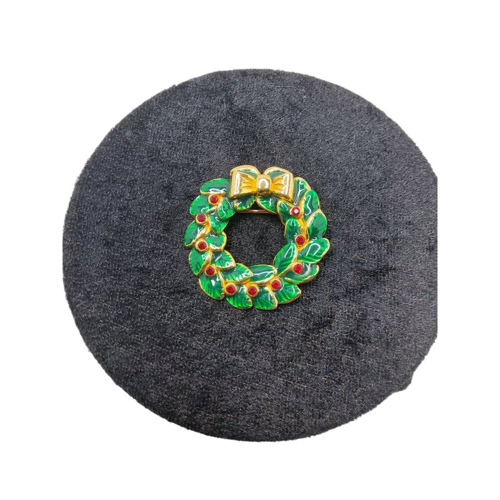 Vintage LIA Goldtone with Green Enamel Red Rhinestone Christmas Wreath Brooch /